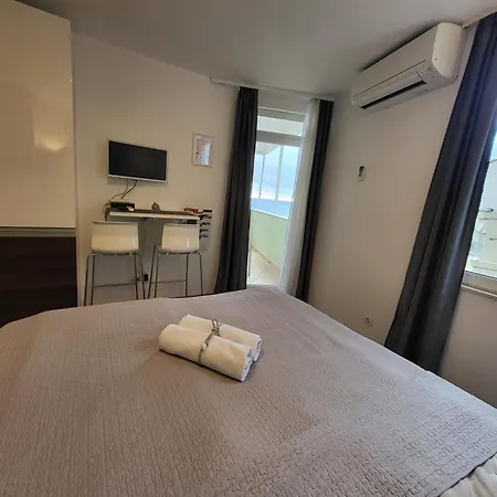 Blue Star Apartments-2