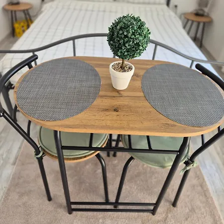Studio Apartment S&N-2