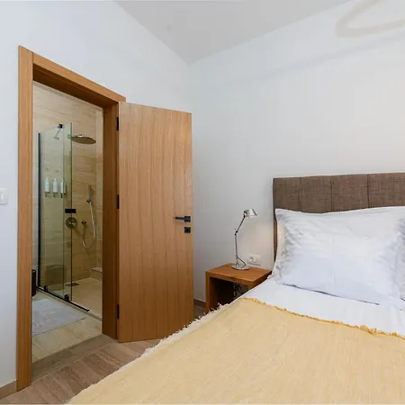 Superior Apartments Muri-2