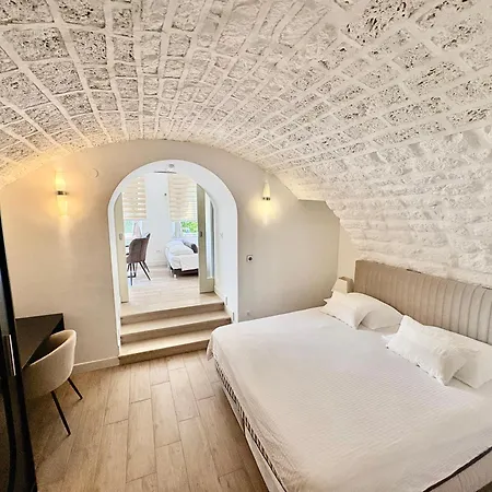 Ida 2 Apartments-2