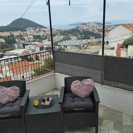 Cozy Apartment Di-2