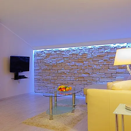 Big Blue Apartments-2