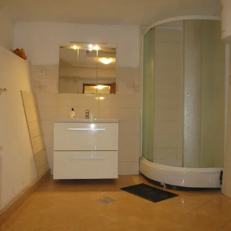 Apartments And Rooms Artemida-3
