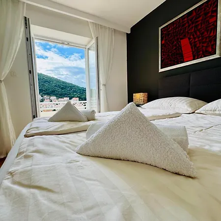 Kablar'S Sunny Suites-2