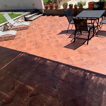 Guesthouse Libertas 3-3