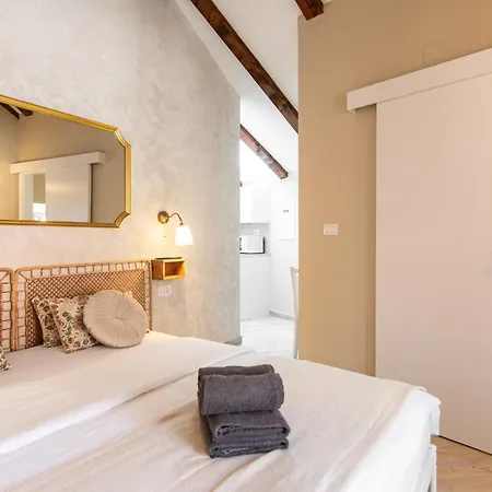 Ragusa City Walls Apartments-2