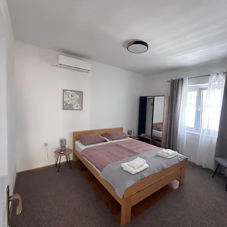 Apartment Teo-2