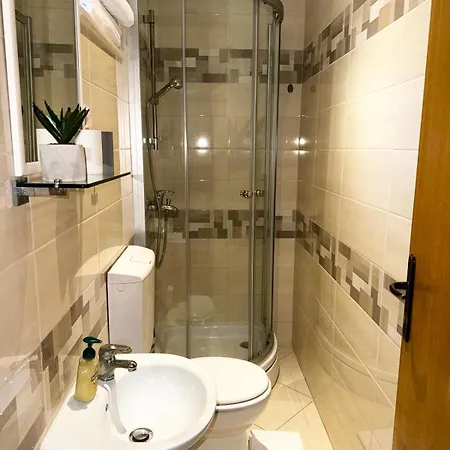 Perina Apartment - Free Parking-2