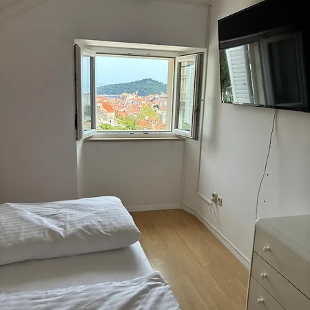 Guesthouse Libertas 3-2