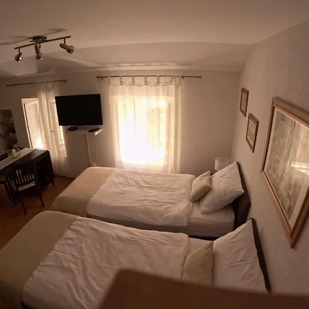Apartment Old Town Gverovic-3