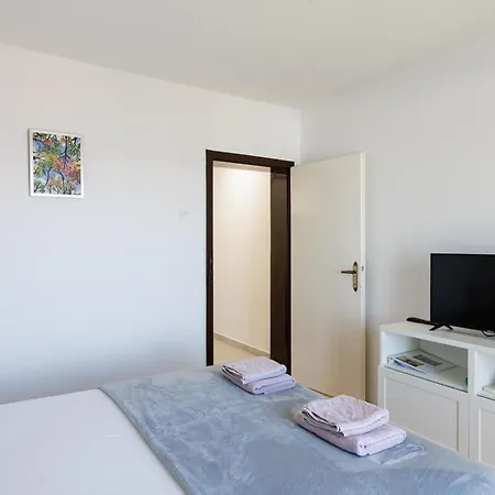 Apartments Beslema-3