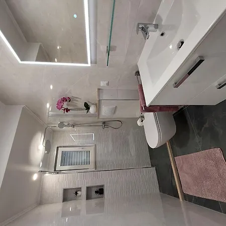 Apartments & Rooms Stella-2