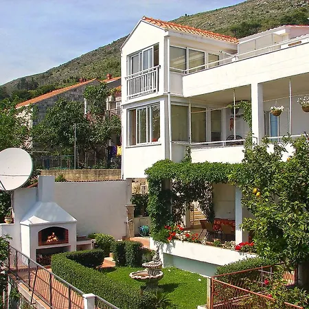 Apartments Rock Palace-3