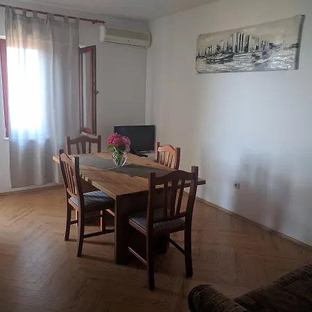 Apartments Kuzman-3