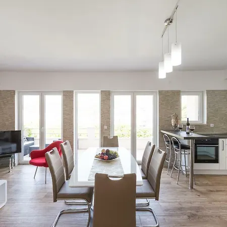 Amfora Apartment-3