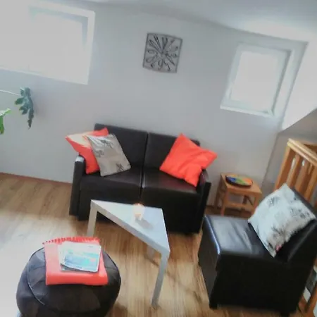 Nest Apartment-3