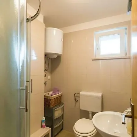 Fresh&spacious studio-3
