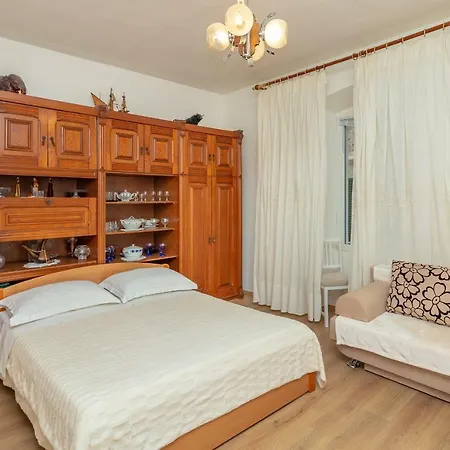 Apartment Matic-3