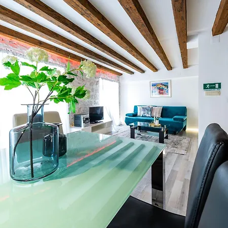 Apartment 4 You-3