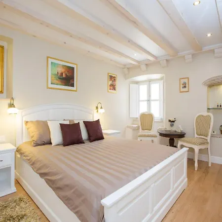 Studio Apartments Sonatina-3