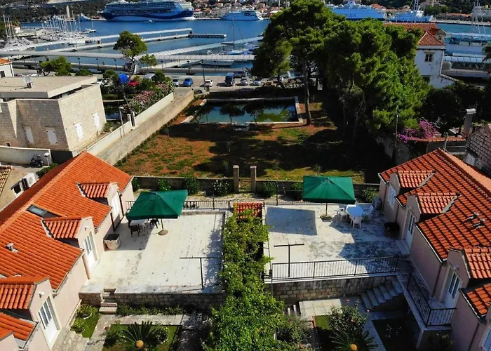 Apartments Katarina-Two Bedroom Apartment With Parking Dubrovnik
