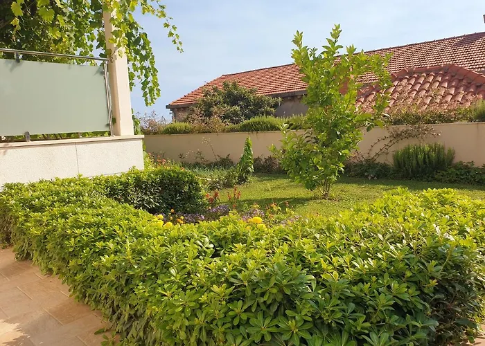 Abelia, Two Terraces, Hot Tub, Free Parking Apartment Dubrovnik