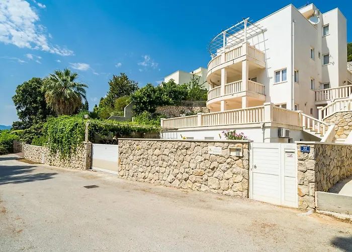 Villa Borna Apartments With Free Parking Dubrovnik