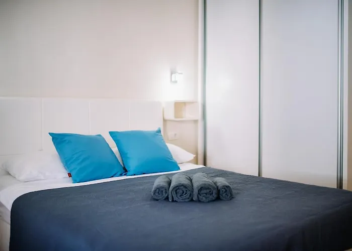 Amorozo Apartments By Duhomes Dubrovnik