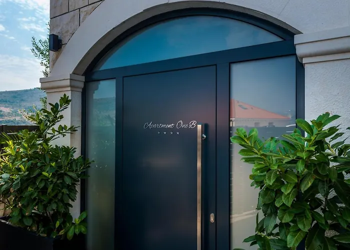 Apartment One B With Heated Private Pool Dubrovnik