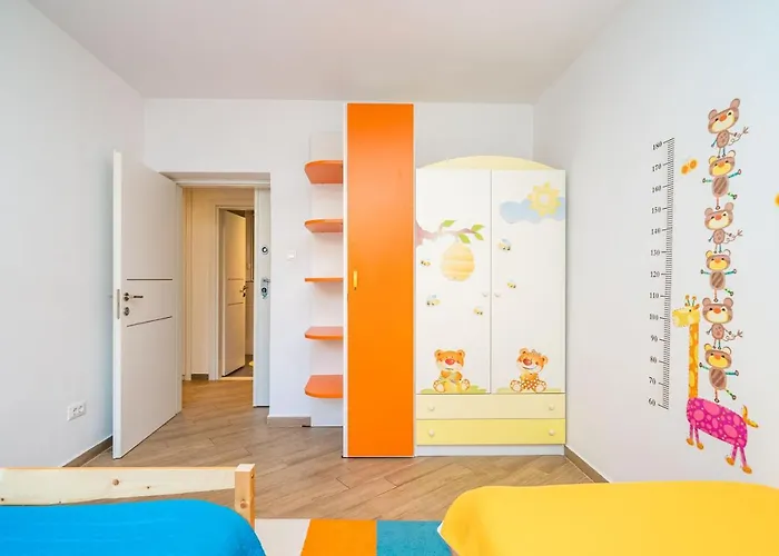 Spacious Two Bedroom Apartment Dubrovnik