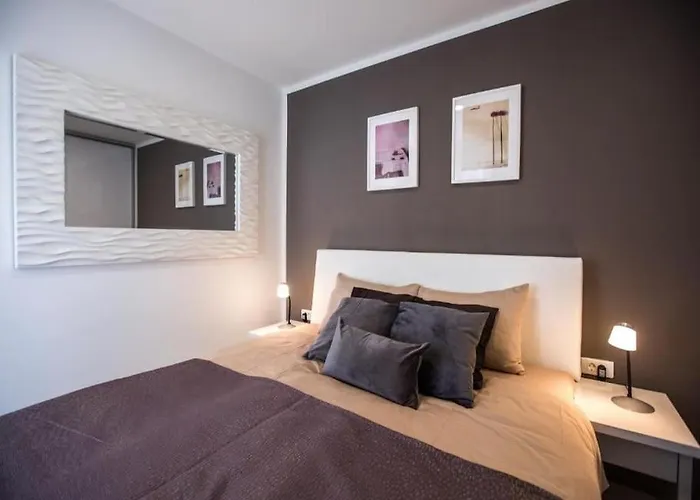 Bleu Villa - Three Bedroom Villa With Balcony And City View Dubrovnik