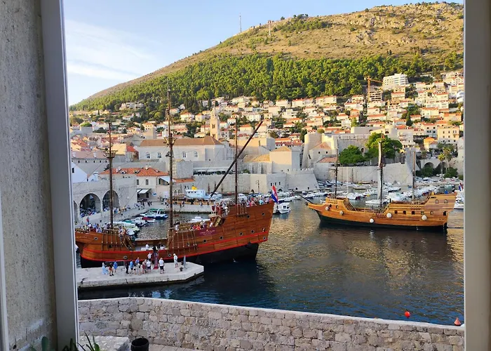 Brand New Apartment With Old Port View- Mala Vrata Dubrovnik
