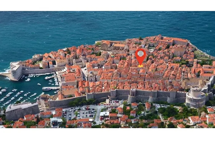 Throne Of Dubrovnik Room 1