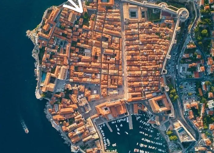Dubrovnik Sweet Little Corner Apartment
