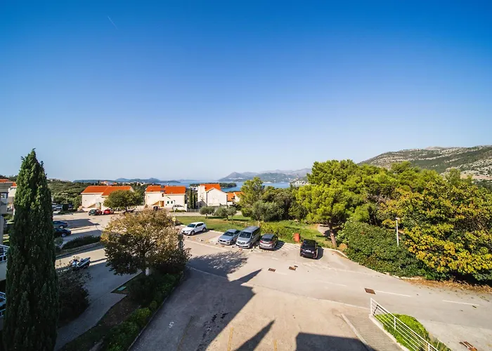 Pervanovo Apartments With Free Parking Dubrovnik
