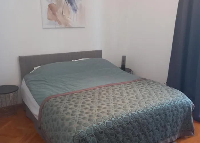 Aida Apartments And Rooms For Couples And Families Free Parking Dubrovnik