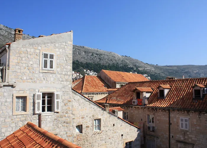 Celenga Apartments With Free Offsite Parking Dubrovnik