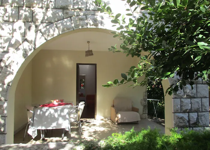 Apartments And Rooms Artemida Dubrovnik