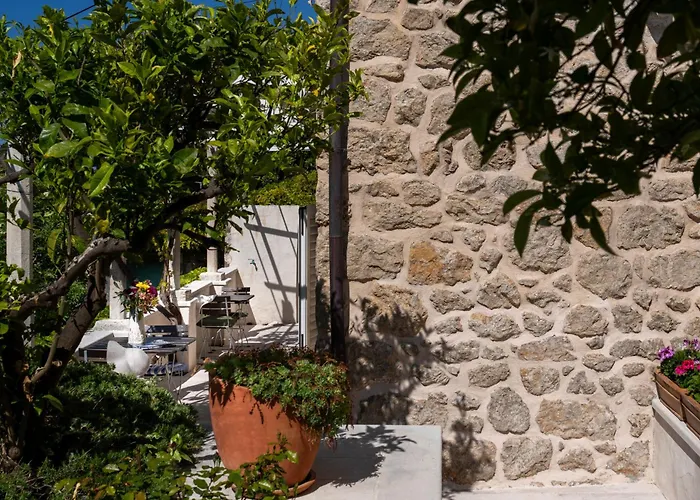 Maro & Baro Apartments, Near Old Town Dubrovnik
