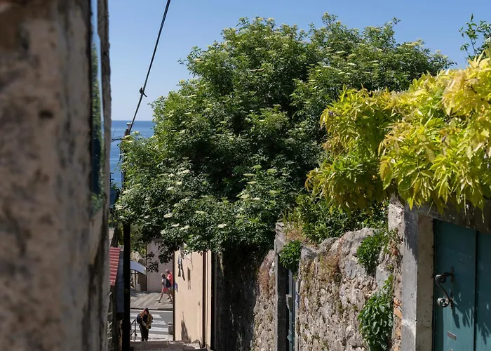 Maro & Baro Apartments, Near Old Town Dubrovnik
